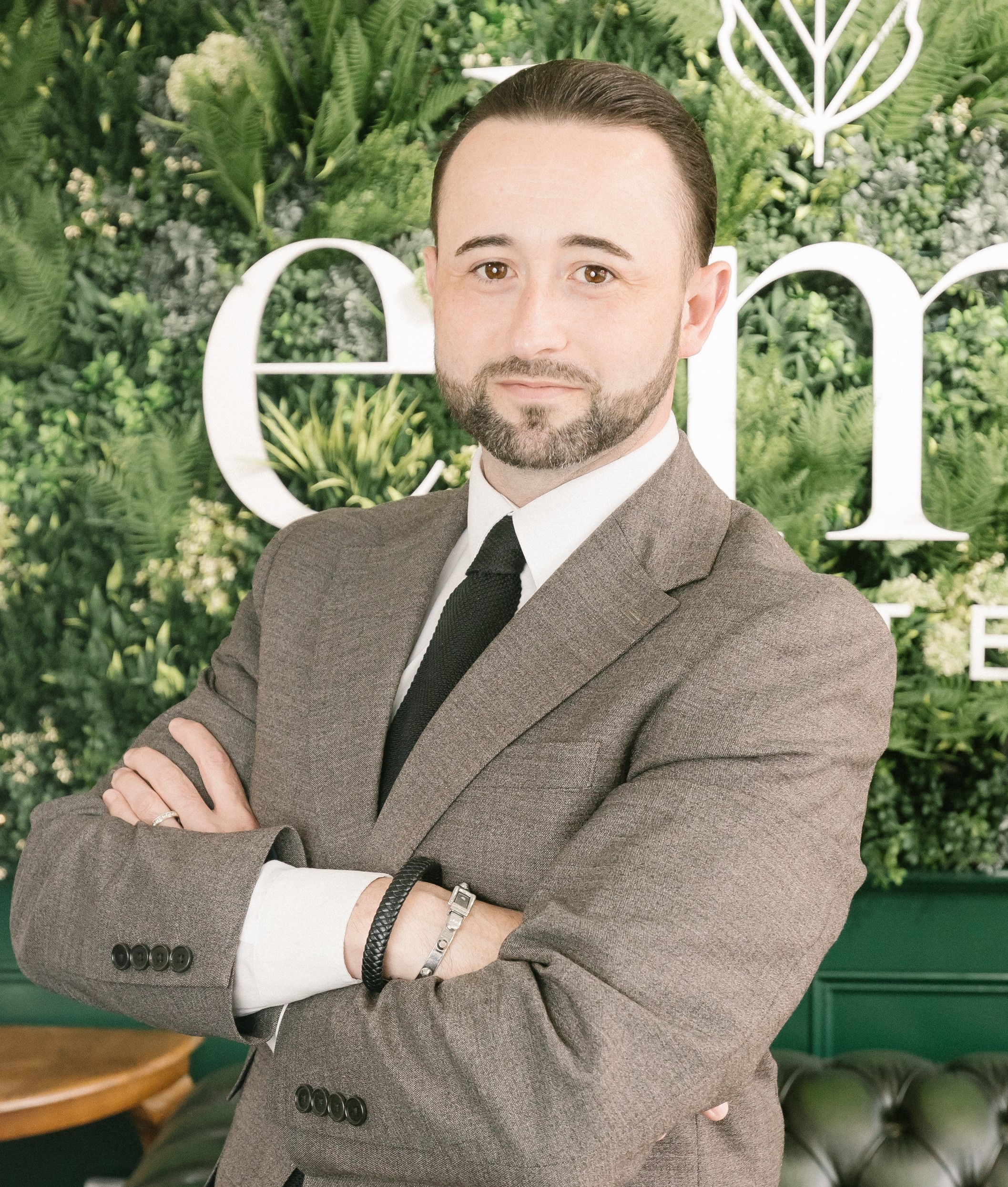 Shaun Cornwall, Branch Manger